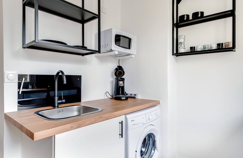 Quartier Beauregard-Boufflers-Buthegnemont-Boudonville Apartment | Le Petit Calypso - One Bedroom Apartment, Sleeps 2