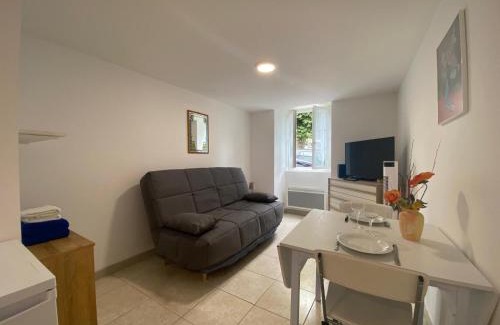 Cambo-les-Bains Apartment | Le Petit Cambo