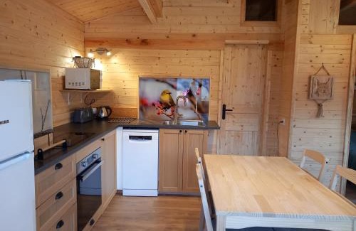 Saint-Dalmas Ski Chalet | Le petit chalet