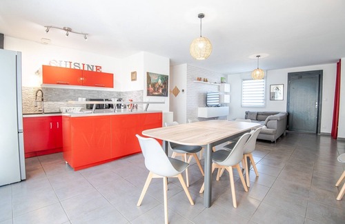 Amboise House | Le Petit Choiseul - Superb bungalow sleeps 6