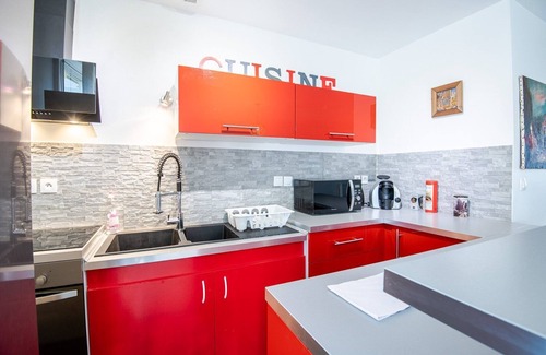 Amboise House | Le Petit Choiseul - Superb bungalow sleeps 6