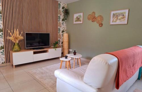 Folligny House | Le petit logis