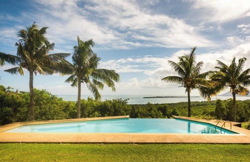 La Mivoie House | Le Petit Morne Villa, Kitesurfing Paradise