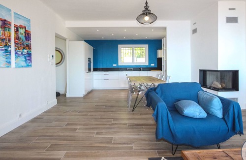 Espero-Pax Apartment | Le Pic du Trayas / Saint-Raphaël