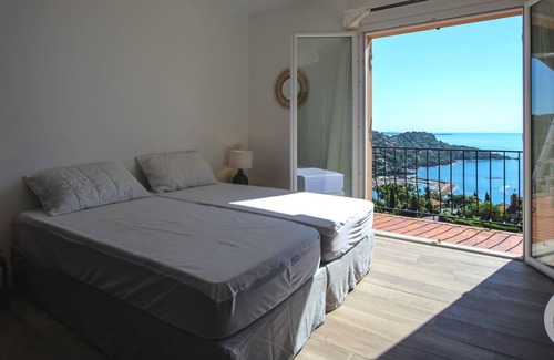 Espero-Pax Apartment | Le Pic du Trayas / Saint-Raphaël