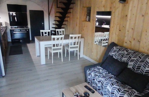 Genestelle Apartment | Le Pierrot