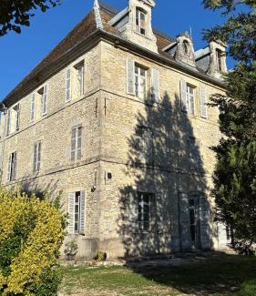 Roche-lez-Beaupre Bed & Breakfast | Le Prieuré de Beaupré - Proche Besançon