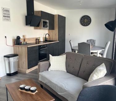 Mareuil-Caubert House | le relais des étangs