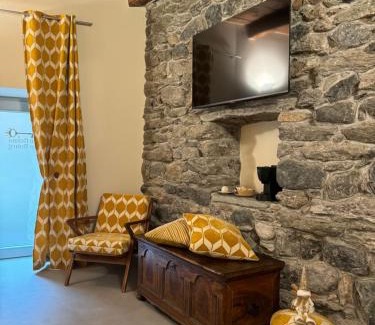 Donnas House | Le Relais du Bourg Chambres de charme Wellnes