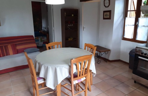 Vaour House | Le Roudou - VAOUR - Gîte