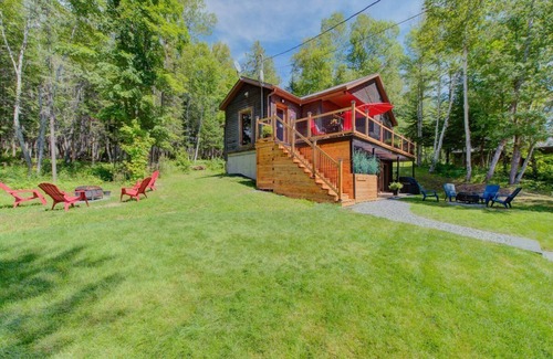 Pohenegamook Ski Chalet | LE RUSTIQUE MODERNE DÉTENTE