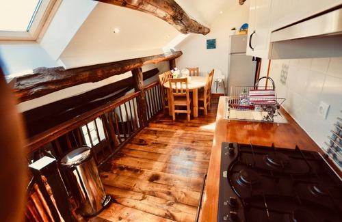 Riols Cottage | Le Sanglier - Rustic and charming gite with panoramic mountain views, immersed in beautiful nature