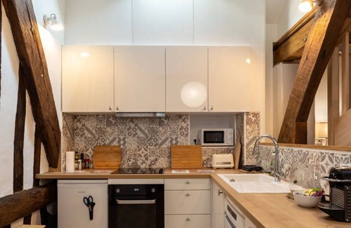 Honfleur Apartment | Le Séjour Honfleurais | 3★ Duplex with Local Charm | City Center – 4 Guests