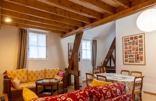 Honfleur Apartment | Le Séjour Honfleurais | 3★ Duplex with Local Charm | City Center – 4 Guests