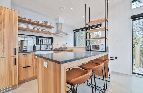 Lac Beauport Ski Chalet | Le Sous-bois Avec spa - Montagne le Maelström