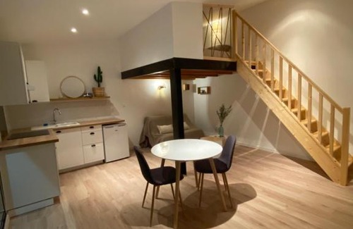 Ruelle-sur-Touvre House | Le Studio