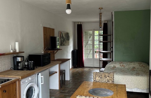Lorris Cottage | Le Studio, ideal for business trips
