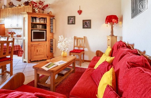 Albiez-Montrond House | LE Talapet - Moisette