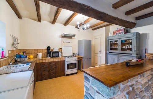 Tredarzec Cottage | Le Vieux Manoir de KERHIR, charm and old stones in the heart of TREGOR