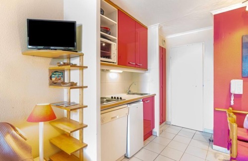 Cap Esterel Apartment | Le Village (E1 214) by Interhome