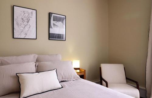 Montbron Hotel | Le25 Parahotellerie