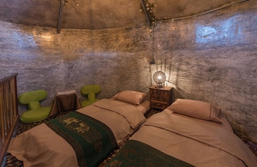 Chang Phueak Cottage | Leafy Greens Chiangmai: M3 Mushroom House