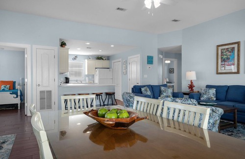 Clipper Cove Cottage | Leap Of Faith-Near Gulf - Beach Set up - Contactless entry