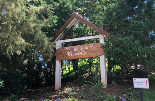 Guaratingueta House | LEASE, EVENTS, TIROLESA, ARVORISMO, CRAFTSMAN, 360 ° VIEWPOINT