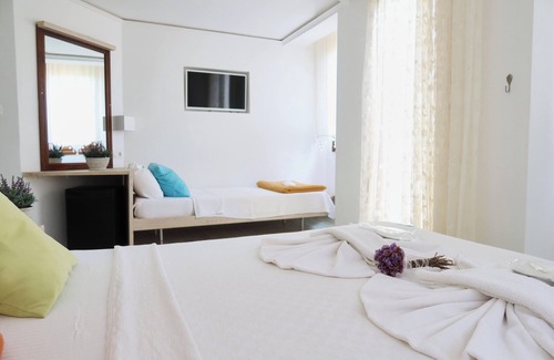 Bozcaada Hotel | Lefkofris Otel