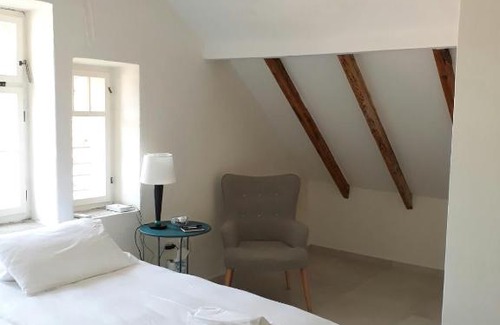 Emek Refaim Apartment | LEGATIA in the German Colony