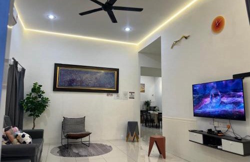 Tersusun Batu 5 House | Legreene Ipoh 15pax