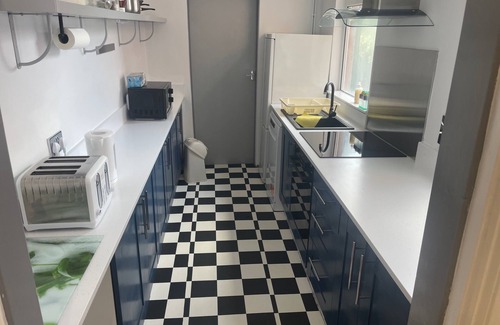 Thorpe Satchville House | Leicester Retreat - Charming 2 Bedroom House