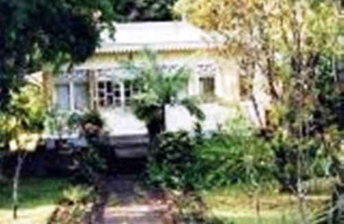 Bras de Pontho House | LEISURE COTTAGES LONTAN ARM