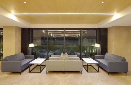 Shikohabad Hotel | Lemon Tree Hotel Agra