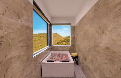 Kumbhalgarh Hotel | Lemon Tree Resort Kumbhalgarh