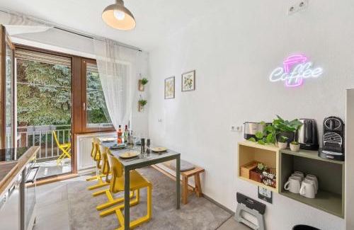 Beiertheim Apartment | Lemon3 - Modern 2BR Apt by Karlsruhe Main Station