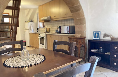 Pefki House | Lemoni House, a charming Cretan house