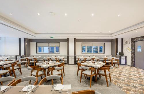 Begumpet Hotel | Lemonridge Hotels IDPL Balanagar