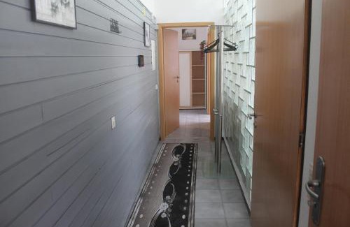 Neckartailfingen Apartment | Leocata-Sangiorgio