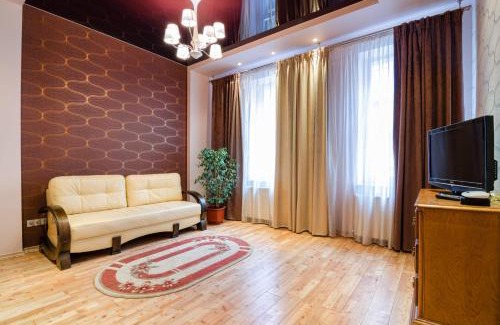 Lviv City Center Apartment | LEOGRAND Apartments on Doroshenka 34