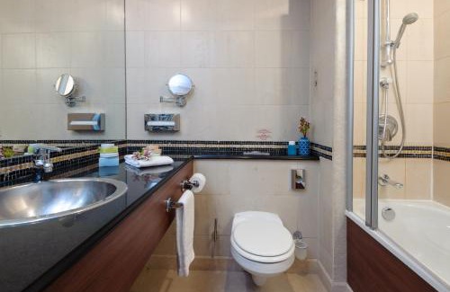 Diamond Exchange District Hotel | Leonardo City Tower Hotel Tel Aviv