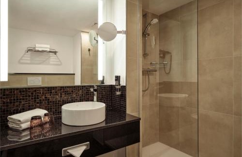 Winterhude Hotel | Leonardo Hotel Hamburg City Nord