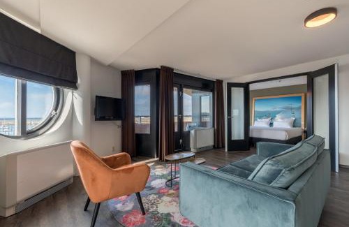 IJmuiden Hotel | Leonardo Hotel IJmuiden Seaport Beach