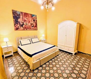 Pisa City Centre House | Leonardo House Pisa giardino piscina idromassaggio casa indipendente posizione centrale a pochi passi dalla stazione