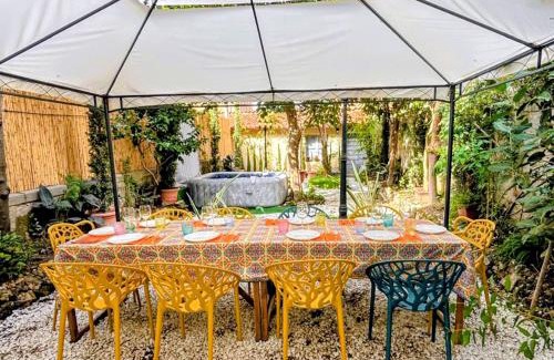Pisa City Centre House | Leonardo House Pisa giardino piscina idromassaggio casa indipendente posizione centrale a pochi passi dalla stazione