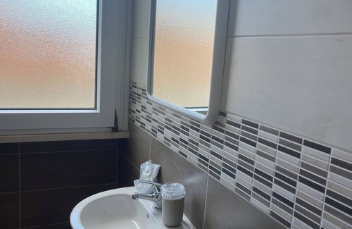 Viserbella Hotel | LEONE