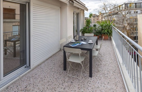 Psirri Apartment | Leonidas Loft in the Heart of Athens by GHH