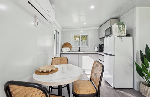Arrawarra Apartment | Leos Beach Hideaway, Stylish Tiny Home