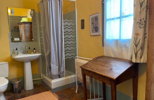 Saint-Hippolyte-du-Fort House | Les Asphodeles chambre familiale Lilah