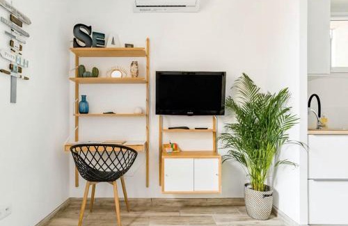 16th Arrondissement Apartment | Les Bords de l'Estaque x Studio Braque